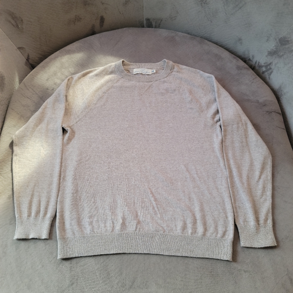 Label of Graded Goods by H&M Sweater
